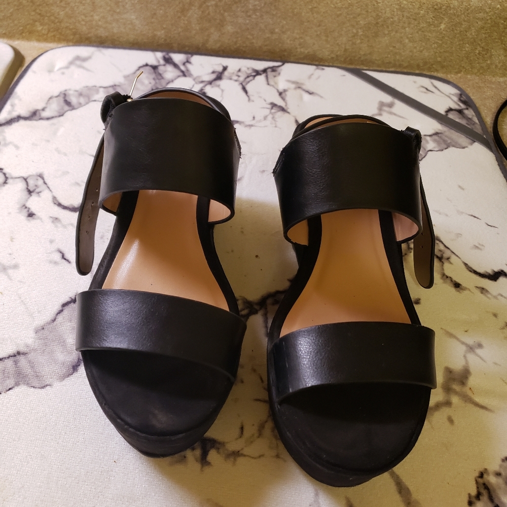 Wedges - Black size 6
